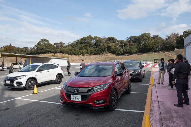 一般ユーザーを招いての体感試乗会は、千葉県の茂原ツインサーキットを基点に開催された。