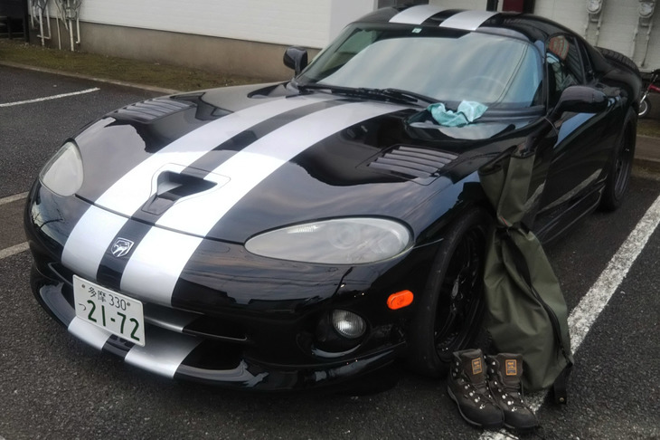 2泊3日分の衣類や洗面具、カメラ、そして年に一度使うか使わないかのトレッキングブーツを積んで、いざ出発。時間は朝6時。途中で朝食をとっても、9時前には第1目的地である“めがね橋”に到着する計算である。