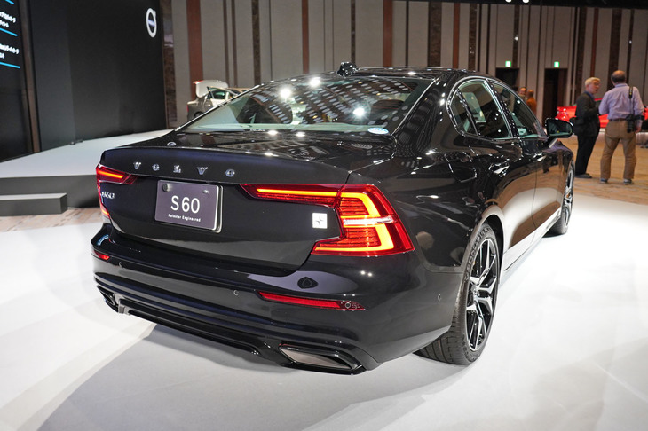 ボルボS60 T8ポールスターエンジニアード（リア）