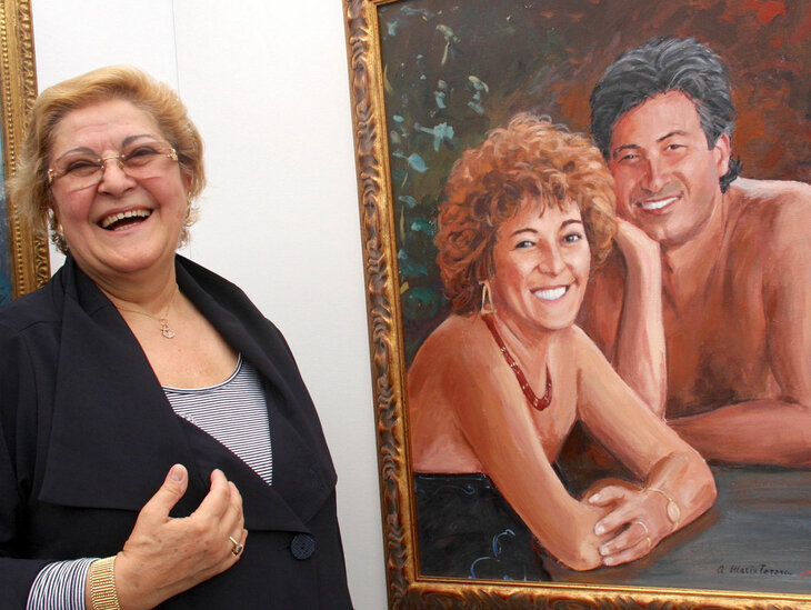 マリアテレーザ夫人との自画像を試みたアクリル画。1999年。夫人とともに2009年筆者撮影。