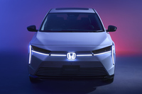 ホンダが新型「インサイト」の情報を先行公開　クロスオーバータイプの電気自動車の画像