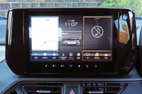 スズキが新型「スイフト」を発表　より洗練されたコンパクトモデルに進化の画像