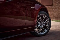 マツダが「ロードスター35周年記念車」の価格を発表　注文受け付けもスタートの画像