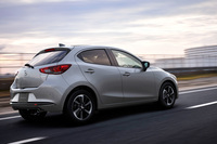 マツダ2 XDスポルト＋