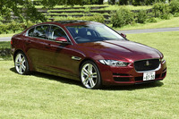 試乗車のボディーカラーは「オデッセイ・レッド」。全18色が設定される。