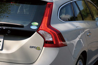 ボルボV60 DRIVe（FF/6AT）／T6 AWD R-DESIGN（4WD/6AT）【試乗記】の画像