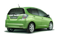 フィットのハイブリッド版がお目見え【パリサロン2010】の画像