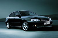 
	「レガシィツーリングワゴン 3.0R」（上）と、「レガシィB4 3.0R」（下）
	 