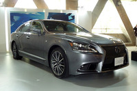 「LS600h“F SPORT”」