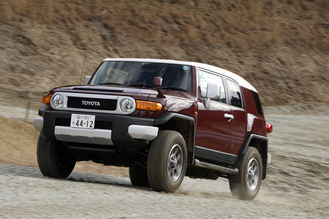 トヨタFJクルーザー（4WD/5AT）【試乗記】 まさに“トヨペット” - webCG