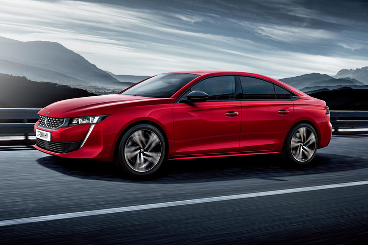 「よっ、待ってました」と叫びたくなるほどの出来栄えだった「プジョー508」。私的カー・オブ・ザ・イヤーを差し上げたい。