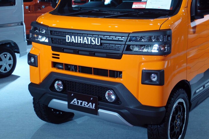 ダイハツ・アトレー デッキバン キャンパーver.（フロントまわり）