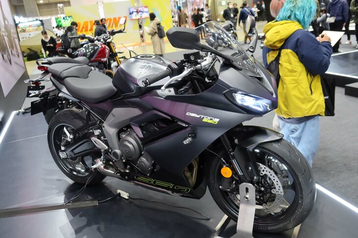 トライアンフ・デイトナ660