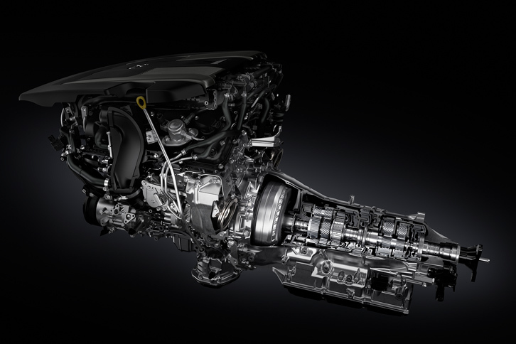 レクサスLS500（10段AT）