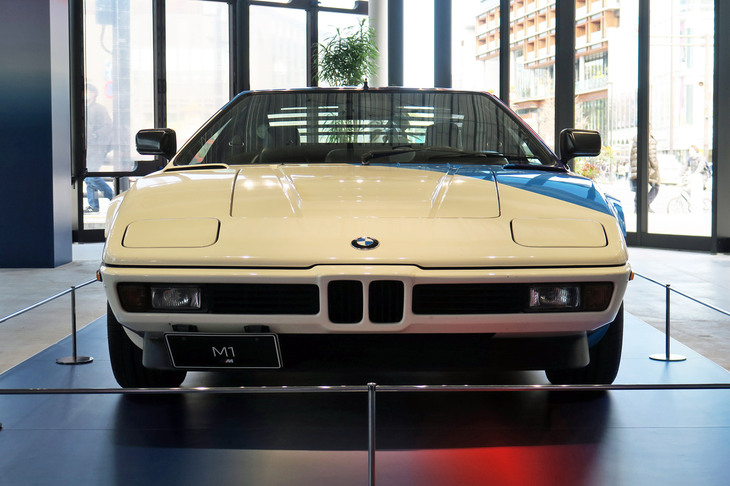 BMW M1（フロント）