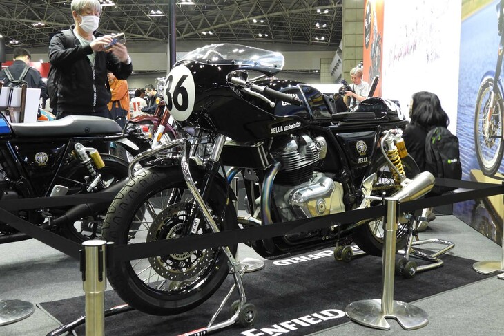 ロードレース「鉄馬 with ベータチタニウム」に参戦する「ロイヤルエンフィールド・コンチネンタルGT650」。