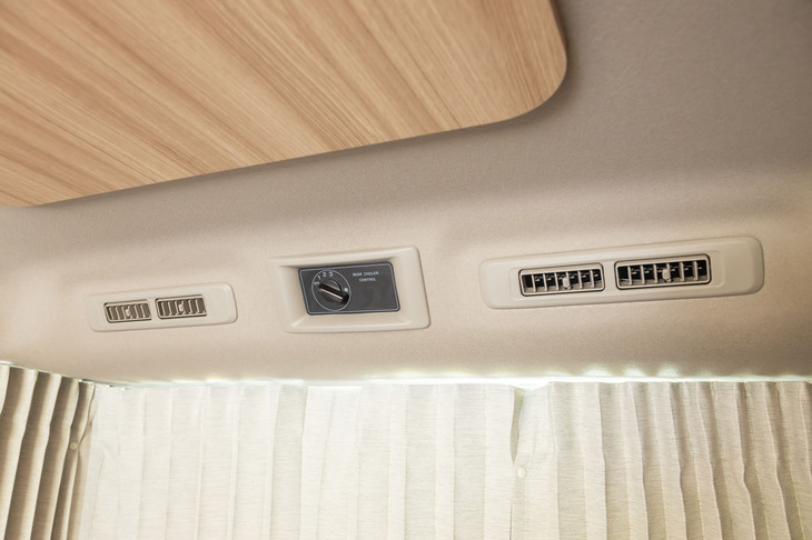 “MYROOM”スペース専用にクーラーとヒーターを完備している。