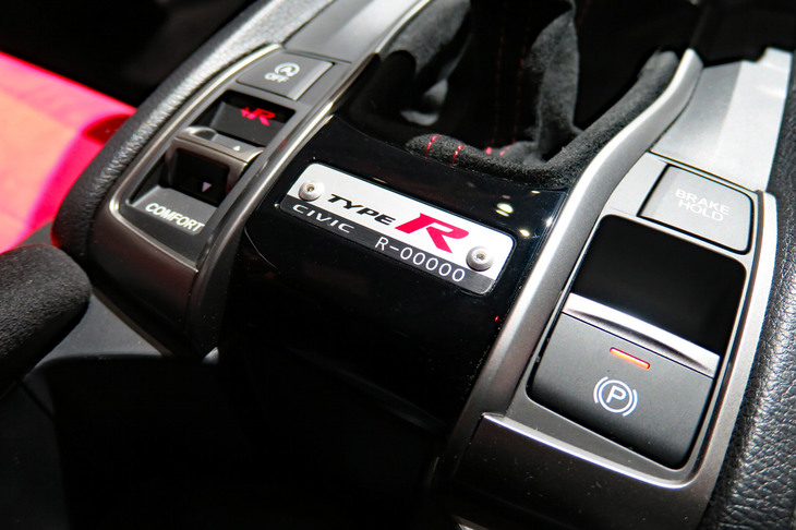 ホンダ・シビック タイプR（センターコンソール）