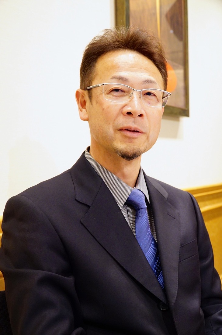 吉岡さんは先代モデルに続いて「アルファード／ヴェルファイア」のチーフエンジニアを担当。高級ミニバンのスペシャリストだ。