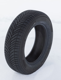 「雪も走れる夏タイヤ」のキャッチコピーで2018年3月に発売された「ミシュラン・クロスクライメート」シリーズ。2019年2月5日からは、選べるサイズラインナップが全78種類に拡大された。