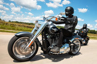 さほど多くはないものの、新車で買える空冷のバイクを海外ブランドに求めるという手はある。ハーレーダビッドソンはその代表格で、水冷モデルや電動モデルとともに、空冷エンジン搭載モデルをラインナップしている。