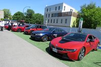 試乗イベント用に提供された、各メーカーの電動モデル。受付のスタッフに聞いたところ、やはり「BMW i8」の人気が高かったようだ。