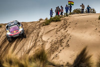 “世界一過酷なモータースポーツ”といわれるダカールラリー。かつてはフランス・パリを出発してセネガル・ダカールでゴールする、ヨーロッパとアフリカを舞台としたカントリーレイドだったが、現在では南米に舞台を移して行われている。