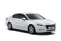 「プジョー508」の1周年記念モデル発売