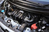 パワートレインには1.5リッターガソリンエンジン（写真）と、1.5リッターガソリンエンジンにモーターを組み合わせたハイブリッドユニットの2種類が用意される。