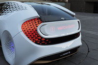 トヨタ、モビリティー社会の未来像を具現した「Concept-愛i」を発表の画像