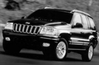 「PTクルーザー」「グランドチェロキー」の2002年モデルの画像