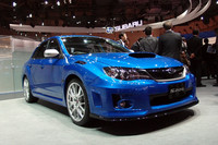 コンプリートカー「スバル・インプレッサS206」。開発にあたったSTIは“究極のロードゴーイングカー”とうたう。