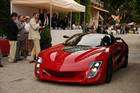 2009年4月、ヴィラ・デステ・コンクールに現れたスティーレ・ベルトーネ「マンティデ」。