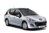 「プジョー207SW Style」
「207」シリーズのボディカラーは、新色の「オアシス・ブルー」、「モレロ・ブラック」を含む全9色が用意される。
