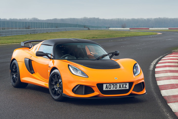 エキシージ スポーツ390ファイナルエディション