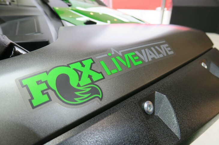 カワサキ・テリックスKRX4 1000