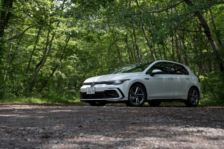 フォルクスワーゲン・ゴルフeTSI Rライン