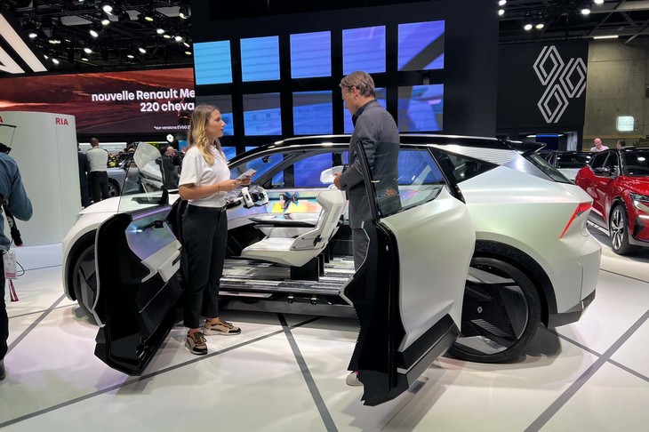 ルノー・シーニック ビジョンH2-Tech