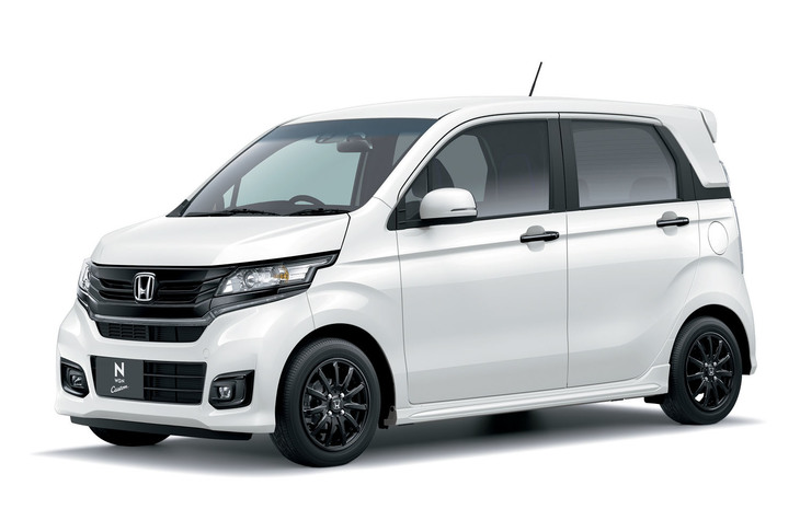 「N-WGNカスタムSSブラックスタイルパッケージ」