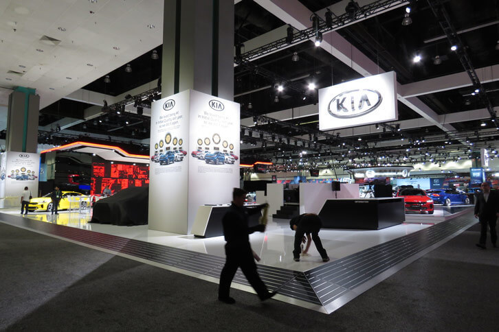 ロサンゼルスモーターショー2017のキアブースの様子。