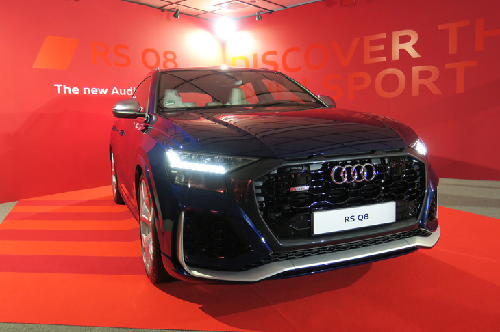 アウディRS Q8（エクステリア）