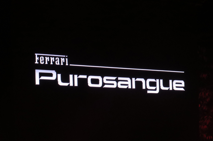 車名の「プロサングエ（Purosangue）」は、“純血”や“サラブレッド”を意味するイタリア語だ。