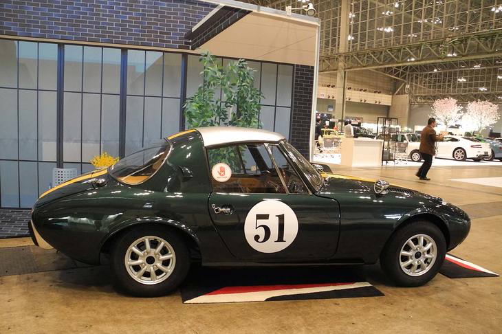 ネッツトヨタ富山のブース。