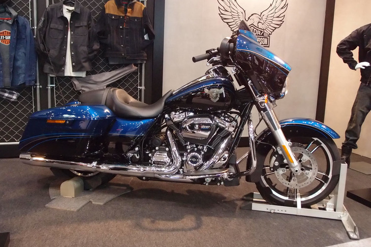 ハーレーダビッドソン・ストリートグライド アニバーサリーV