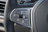 アダプティブクルーズコントロールや車線維持支援機能などを組み合わせた「ドライビングアシストプロフェッショナル」は全車に標準装備される。