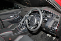 ジャガー、新型SUV「Eペース」を日本に導入の画像