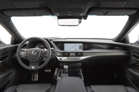 【ニューヨークショー2017】「レクサスLS500“Fスポーツ”」デビューの画像