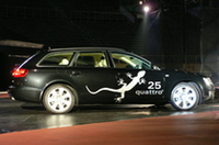 クワトロのイメージキャラクターは“ゲッコー”（ヤモリ）。路面をしっかりつかむ、というワケ。