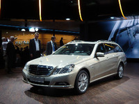 「E220 CDIステーションワゴン」