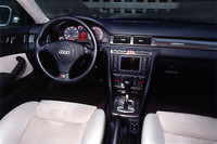 アウディS6(5AT)【ブリーフテスト】の画像